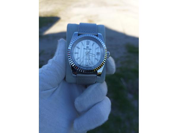 Tandorio met andere wijzerplaat en NH35 (Seiko) uurwerk 100m
