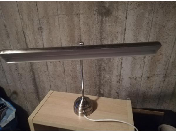 Leeslamp met usb-aansluiting