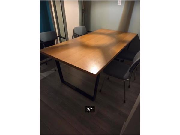 Eettafel 200 bij 100 cm bij 4 cm