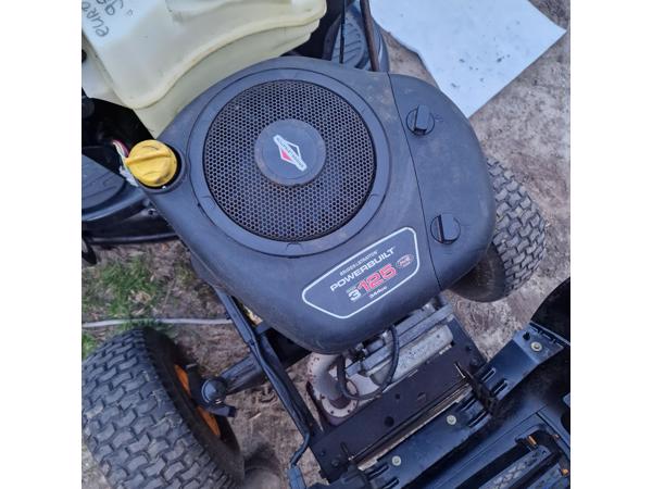 McCulloch / Husqvarna 12,5pk hydrostaat zitmaaier 2014