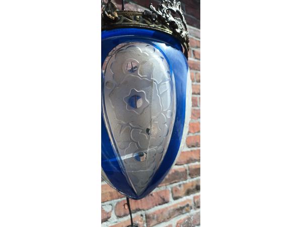 Kerklamp te koop (Met barsten in glas)