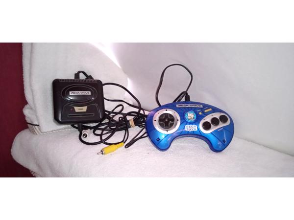 Sega Mega Drive 16 bit blauw