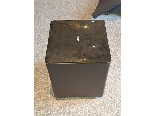 Philips subwoofer speaker hts7520