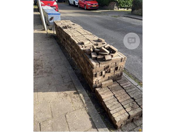 Gratis Waaltjes van beton, staan klaar