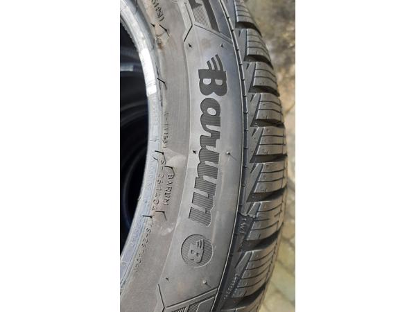 4x winterbanden 205/50 R17 in nieuwstaat