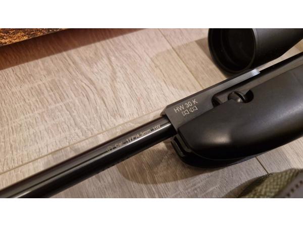 Weihrauch hw30s, zwart houten beuken kolf