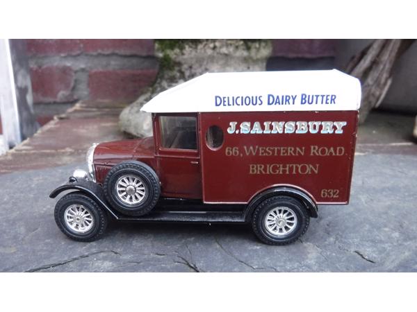 Matchbox Y19 antieke moris cowley