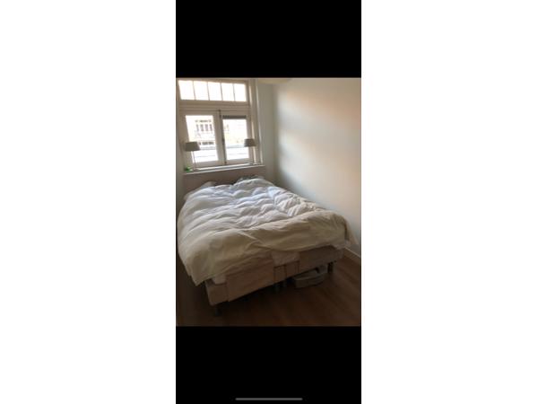 Elekrtische boxspring van swiss sense (15 jaar oud) op te halen tussen 26 en 30 november