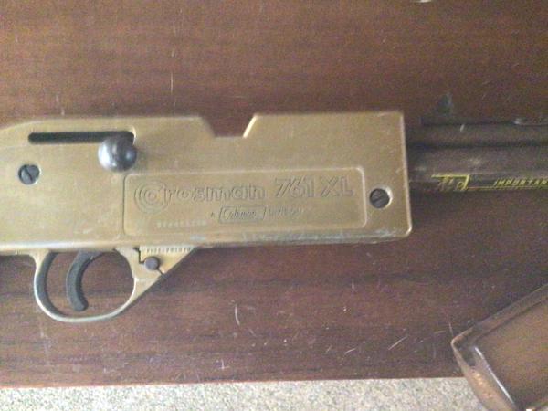 Crosman 761xl pompbuks izgst