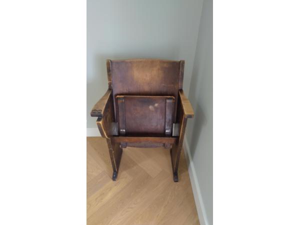 2 leuke bioscoop stoeltjes