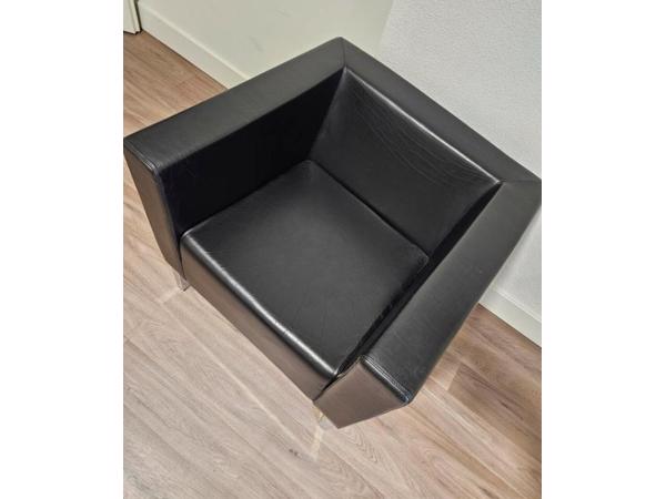 Lamm Polo designfauteuil in zwart leder