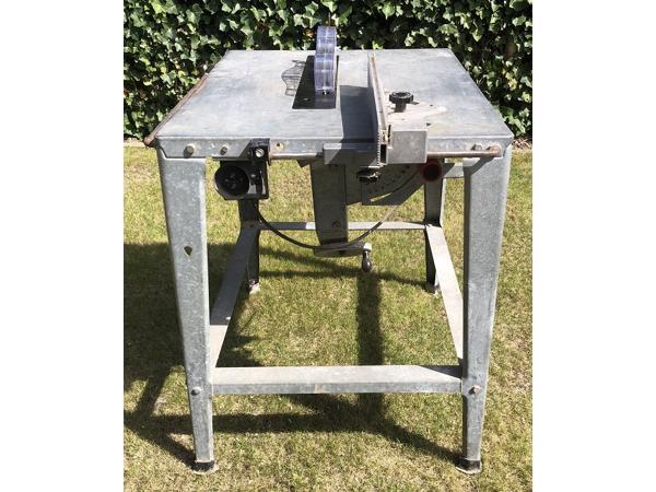 Zaagmachine GS. Robuuste houtzaagmachine 230V.