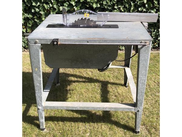 Zaagmachine GS. Robuuste houtzaagmachine 230V.