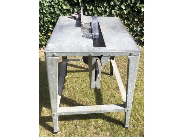 Zaagmachine GS. Robuuste houtzaagmachine 230V.