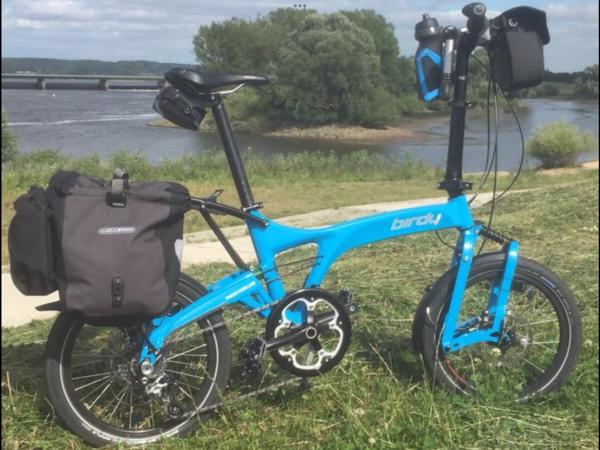 Zojuist zoek ik een of twee Riese Birdy Müller Vouwfietsen