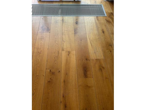 Eikenhouten vloer – Venlo (±20-25m²)