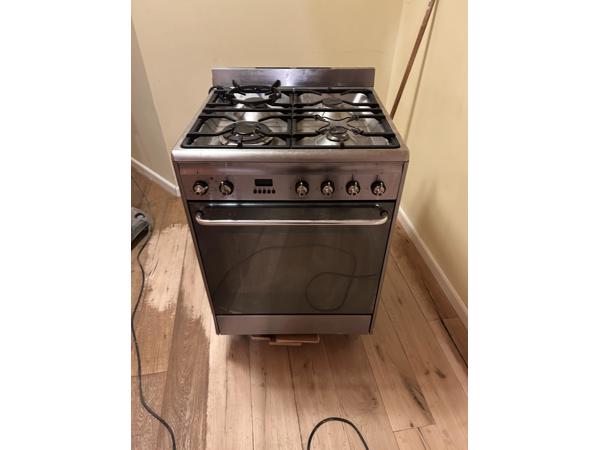 Smeg fornuis 60cm gas kookplaat met electrische oven