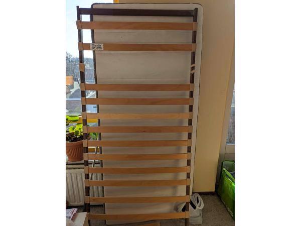 Lundia 1 persoons houten bed