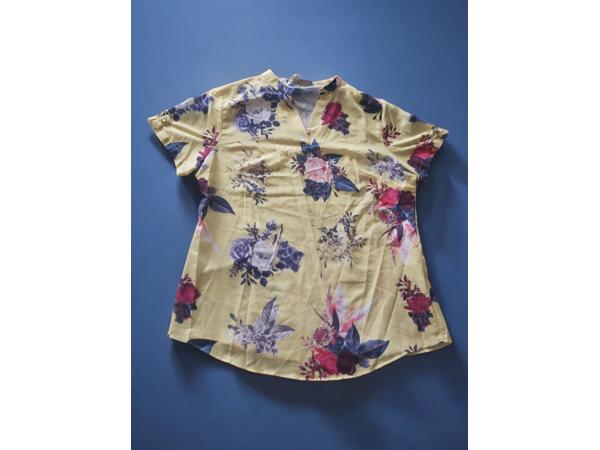 Metrofive bloemen shirt vhals geel XXL/44