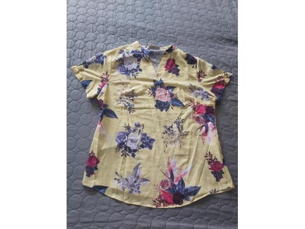 Metrofive bloemen shirt vhals geel XXL/44