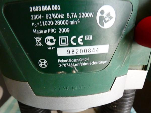 Electrische freesmachine van Bosch 1200 POF AE