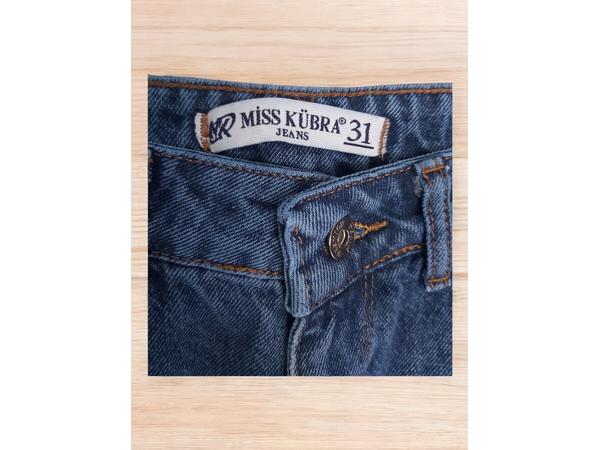 Miss Kubra ripped jeans blauw M/31