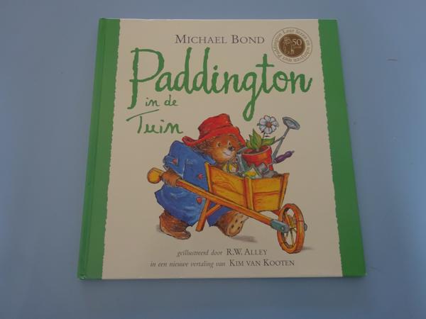 Paddington in de tuin ( Michael Bond )