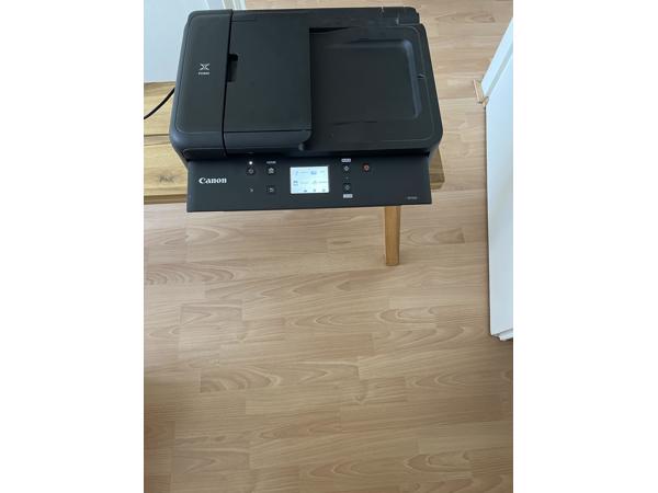 Printer TR 7550 Pixma&amp;#x2B; extra  Cartridges