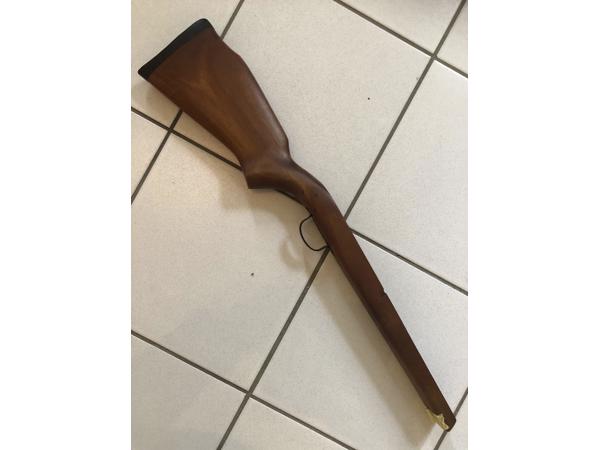 TK: Schietspul: kijker, reddots, kolven, grips..