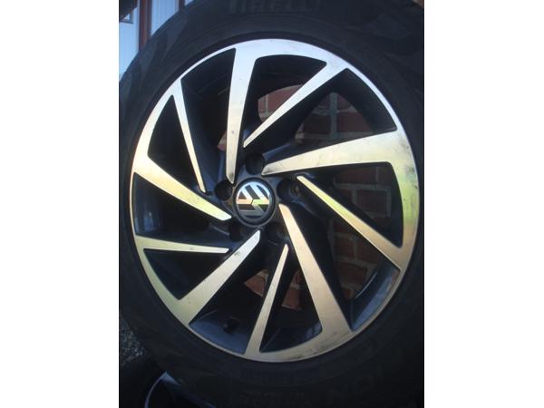 17 Inch Originele VW Woodstock Velgen en Banden 5x112