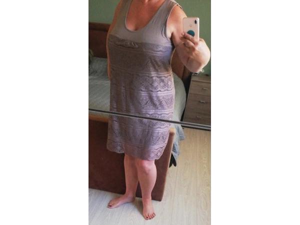 Stretchy jurk met kant 44/46 XXL/XXXL