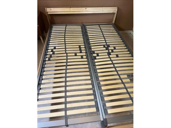 Ikea NEIDEN bedframe + lattenbodem 140x200