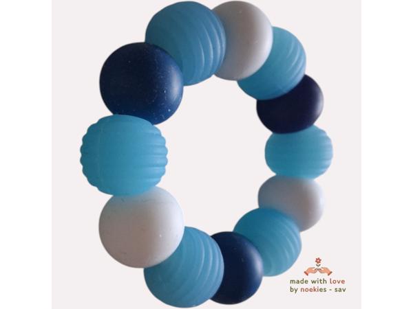 Noekies Handgemaakte Bijtring blauw - Nieuw!