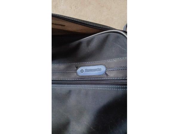 2x koffer Samsonite light set stoffen