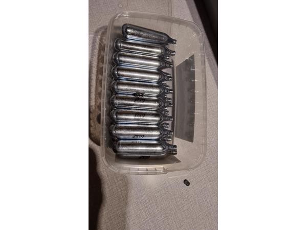 36 stuks CO2 patronen 12 gr