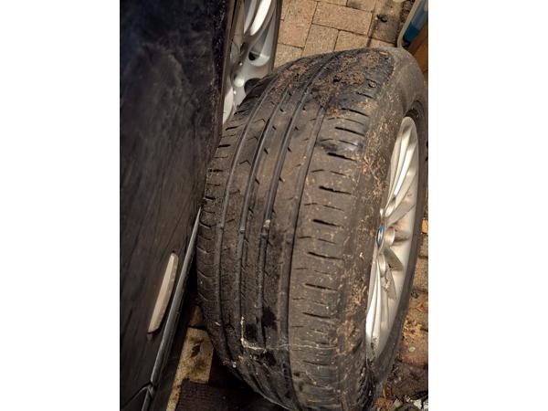 zeer goede velgen met banden