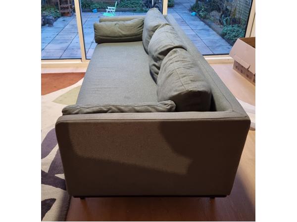 Groene bank van MADE