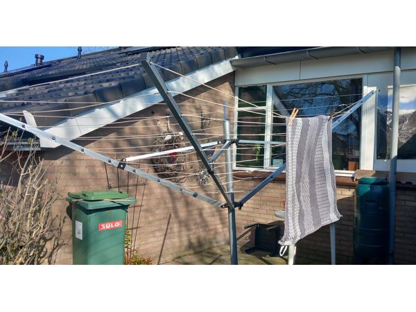 Verstelbare droogmolen