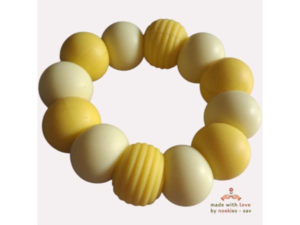 Noekies Handgemaakte Bijtring geel - Nieuw!