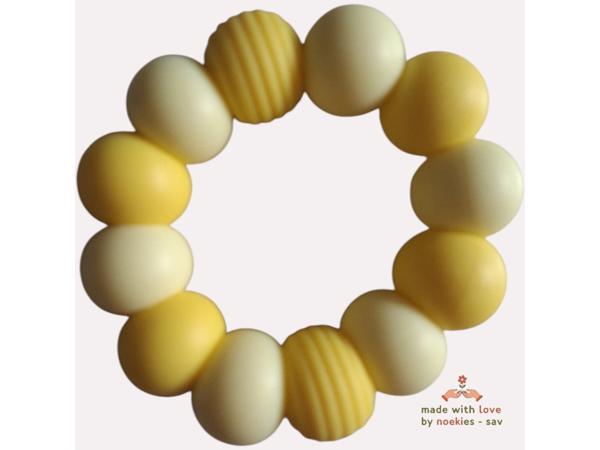 Noekies Handgemaakte Bijtring geel - Nieuw!