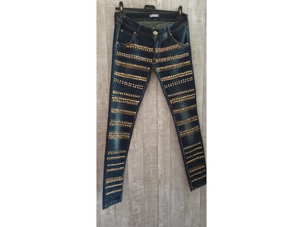 Prachtige spijkerbroek nieuw