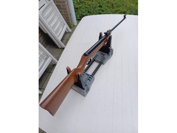 Luchtgeweer Diana 25