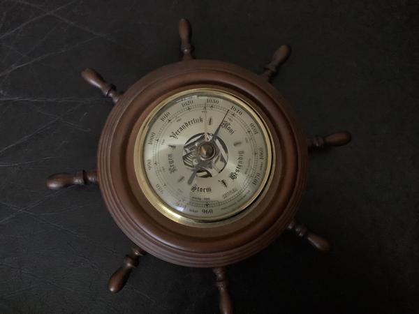 Oude Barometer scheepsstuur