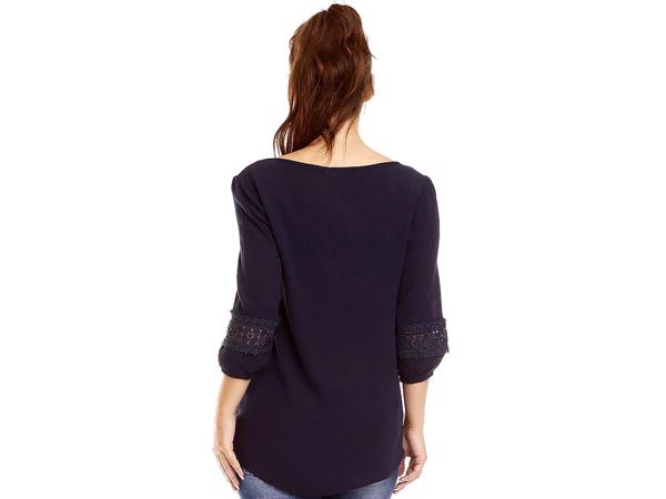 Blouse driekwart mouw, donkerblauw, maat S, M en L    Nieuw