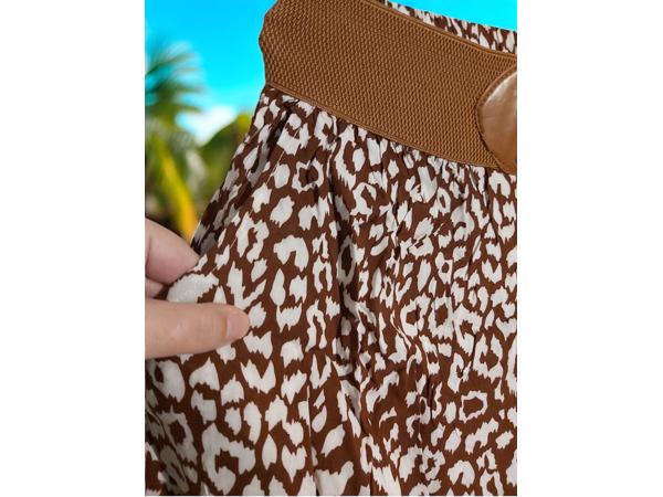 Korte broek bruin wit L/XL