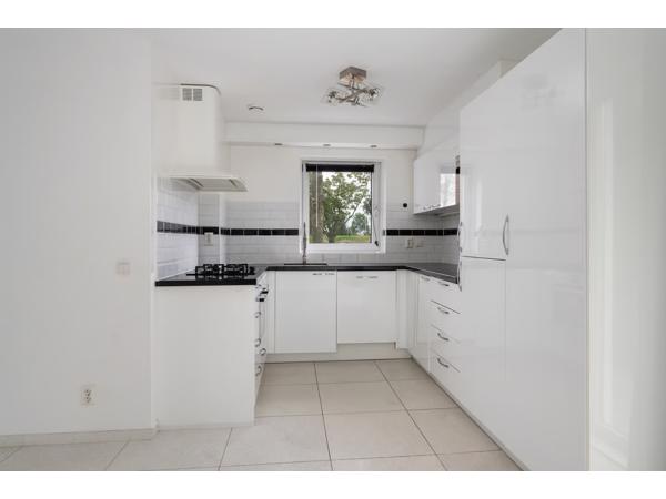 U-vormige complete keuken