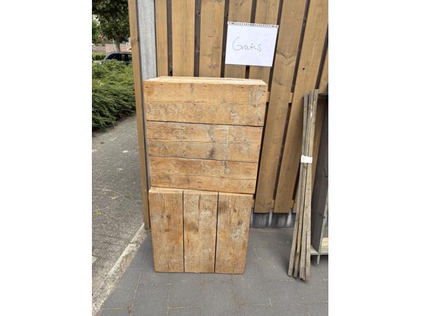 2 losse tafels, bijzettafel of salontafel