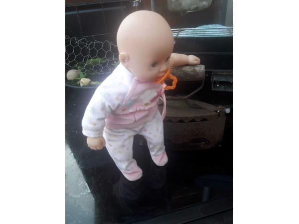 Leuke Zapf baby pop.V