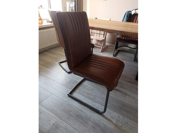 Eetkamer stoelen 4