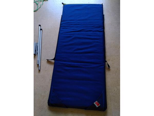 3 Kampeer hoezen , als stoeltje te gebruiken en als hoes om op te slapen